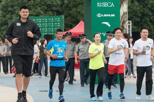 陳盆濱4月2日 挑戰(zhàn)100 開跑 姚明鄭潔陪跑