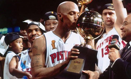 如果我們的人生可以 讀檔 ,那么一定是一雙復刻球鞋