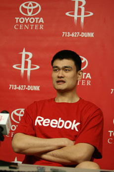 姚明坦言本季最大收獲是耐心 高度贊揚主帥與阿泰