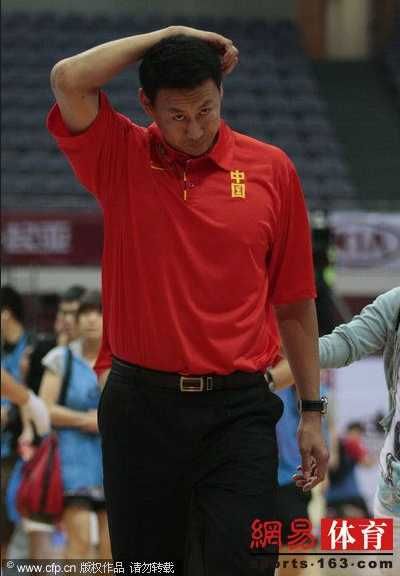 李楠首次帶隊遭超級逆轉 輸日本爆東亞賽大冷門