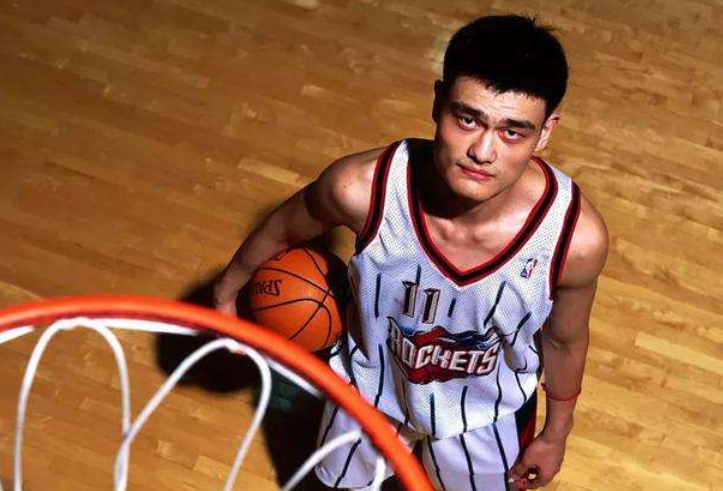 姚明參加選秀時被nba聯盟認定為當屆狀元 實至名歸嗎