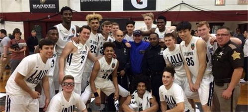 前女籃之子成為首奪全美高中冠軍的中國球員, 下一個姚明 圖