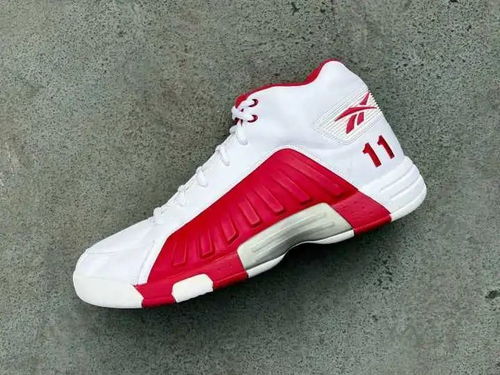 這些姚明的經(jīng)典球鞋你都見過嗎