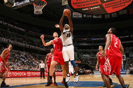 圖文 火箭客場挑戰奇才 海伍德強吃姚明