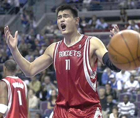 孟曉琦:姚麥組合有名無實 隊友不把姚明當核心_籃球-NBA_NIKE新浪競技風暴_新浪網